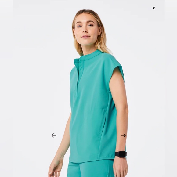 - Figs Rafaela Scrub Top - Picture 5 of 6